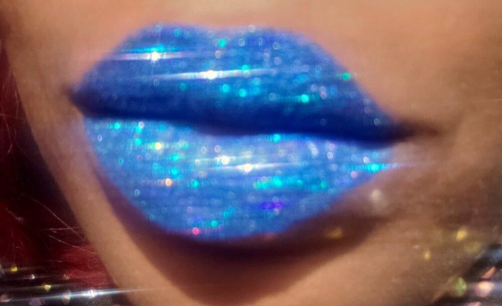 Bleu Glitter Lip Kit - Fleeky Friday INC