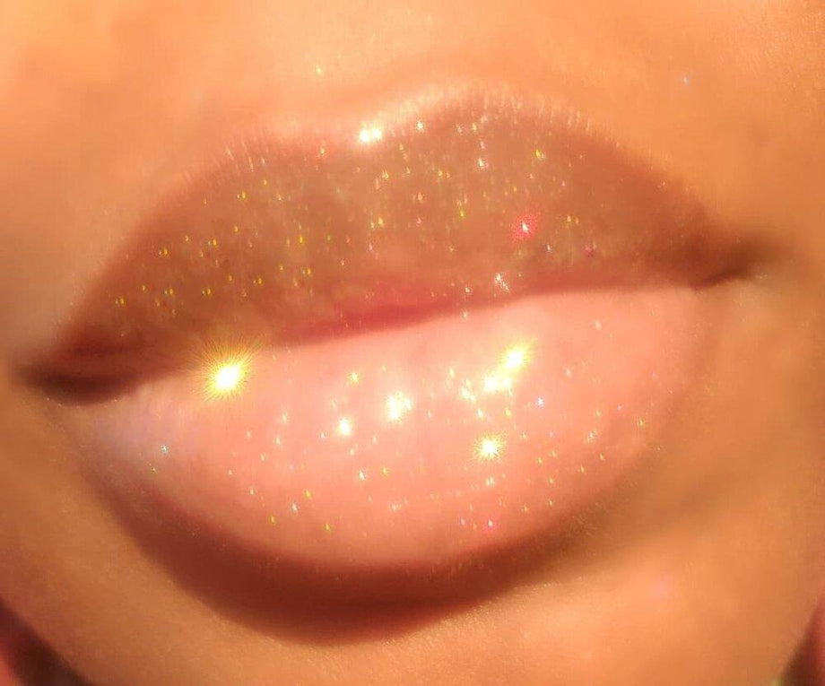 Glitz Glitter Lip Kit  Lip art makeup, Glitter lips, Glitter lipstick